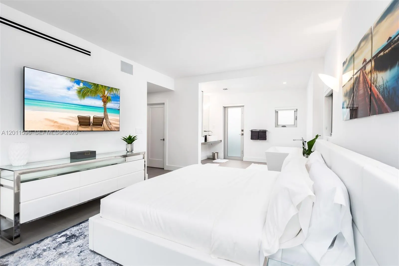 1785 Fairhaven Pl #, Miami, Florida 33133, Miami, Florida 33133, 4 Bedrooms Bedrooms, ,5 BathroomsBathrooms,Residential Lease,For Rent,1785 Fairhaven Pl #, Miami, Florida 33133,A12011596