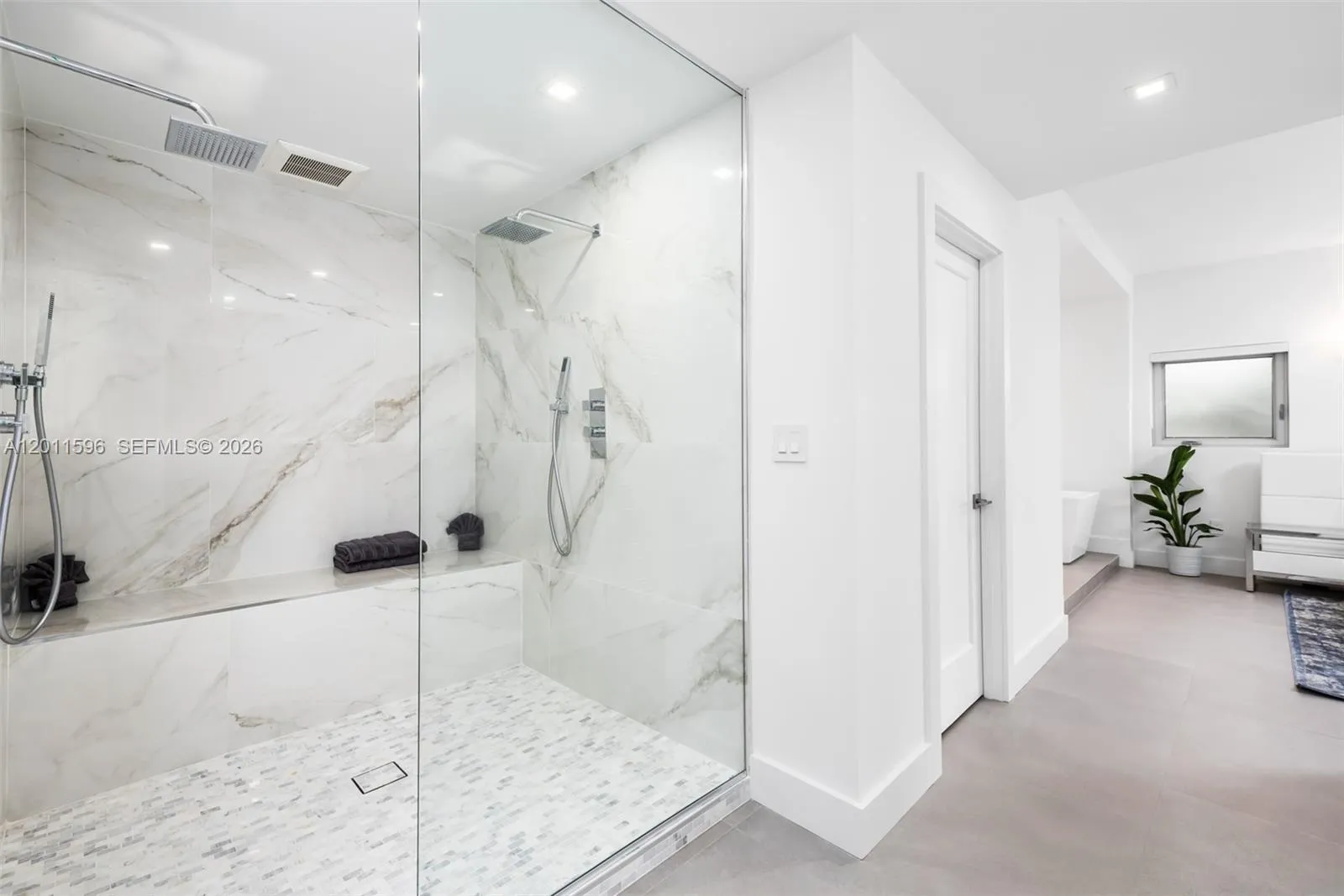 1785 Fairhaven Pl #, Miami, Florida 33133, Miami, Florida 33133, 4 Bedrooms Bedrooms, ,5 BathroomsBathrooms,Residential Lease,For Rent,1785 Fairhaven Pl #, Miami, Florida 33133,A12011596
