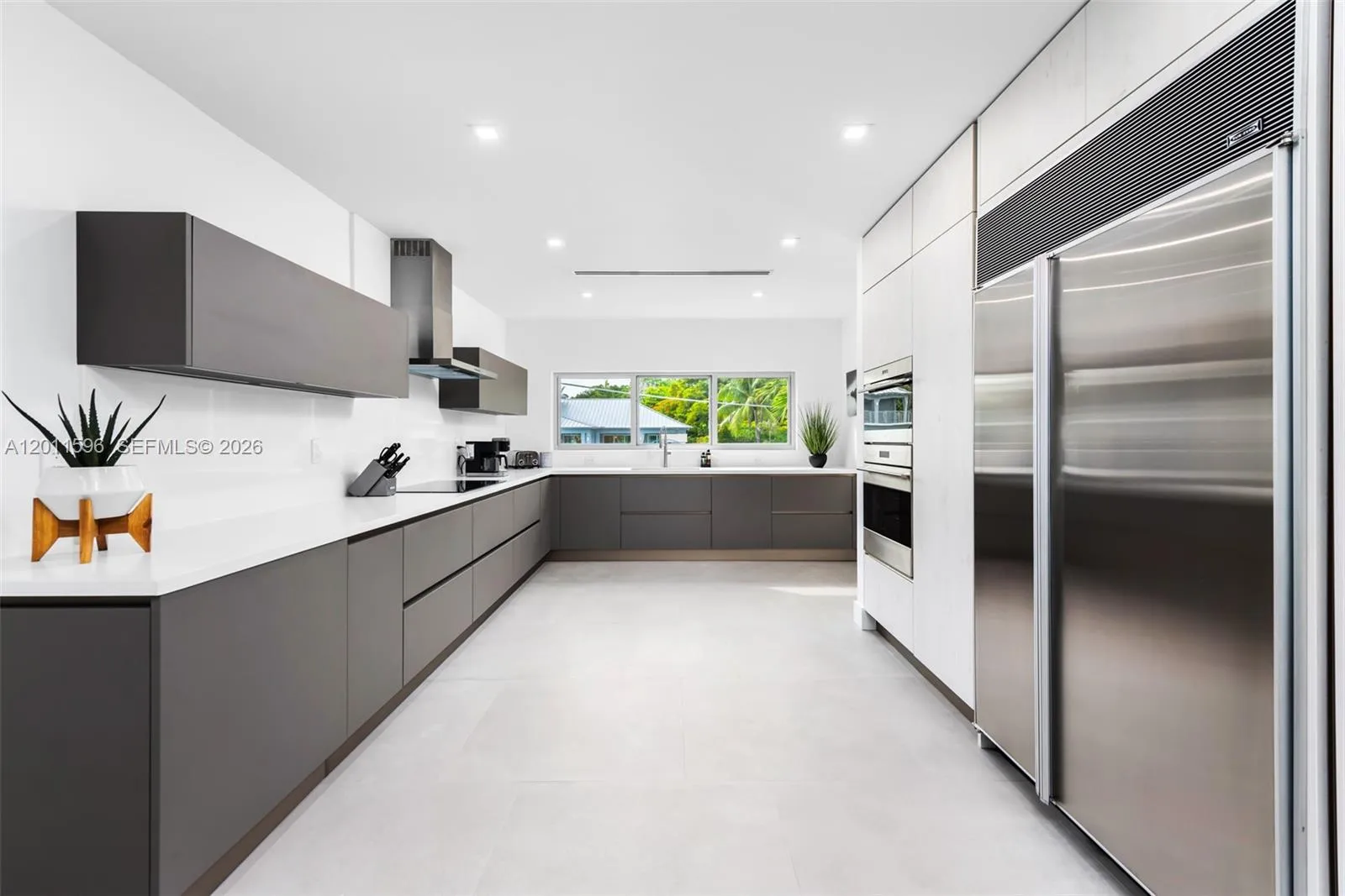 1785 Fairhaven Pl #, Miami, Florida 33133, Miami, Florida 33133, 4 Bedrooms Bedrooms, ,5 BathroomsBathrooms,Residential Lease,For Rent,1785 Fairhaven Pl #, Miami, Florida 33133,A12011596