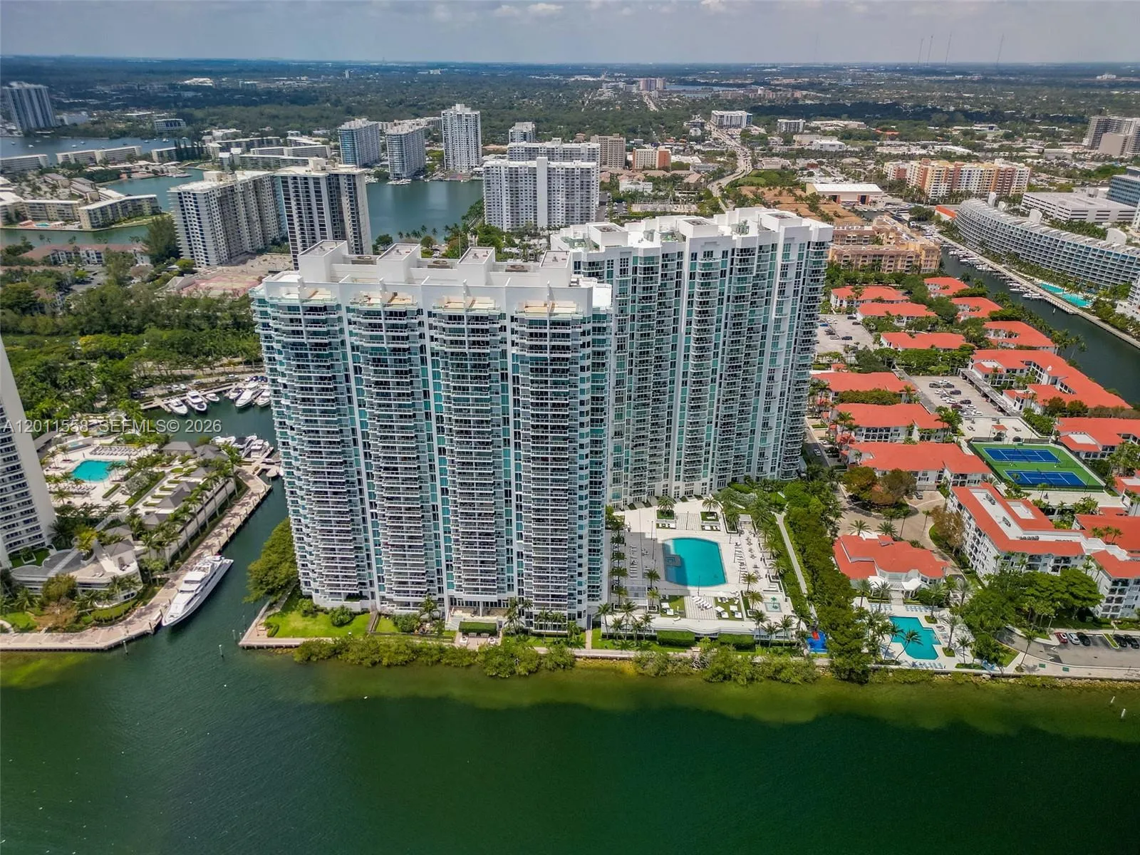 3201 Ne 183rd St 1705, Aventura, Florida 33160, Aventura, Florida 33160, 2 Bedrooms Bedrooms, ,2 BathroomsBathrooms,Residential,For Sale,3201 Ne 183rd St 1705, Aventura, Florida 33160,A12011558
