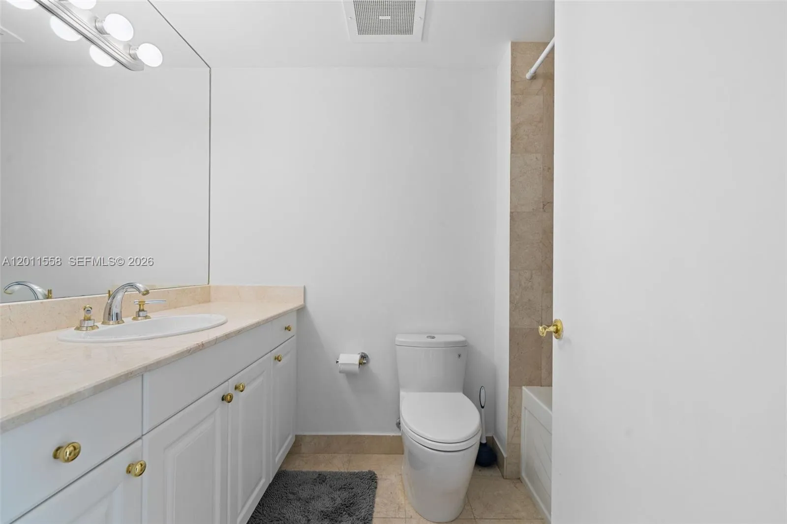 3201 Ne 183rd St 1705, Aventura, Florida 33160, Aventura, Florida 33160, 2 Bedrooms Bedrooms, ,2 BathroomsBathrooms,Residential,For Sale,3201 Ne 183rd St 1705, Aventura, Florida 33160,A12011558