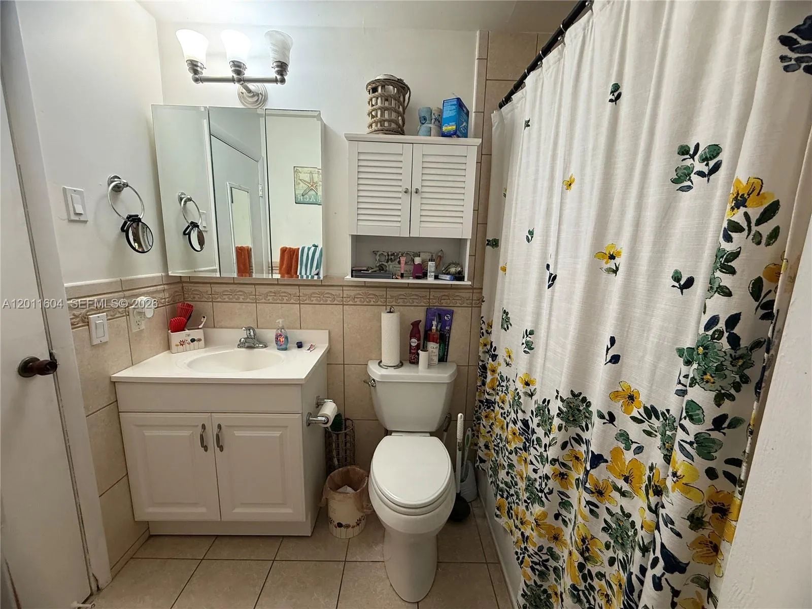 103 Tweedbrook Ln, Hollywood, Florida 33021, Hollywood, Florida 33021, 2 Bedrooms Bedrooms, ,2 BathroomsBathrooms,Residential,For Sale,103 Tweedbrook Ln, Hollywood, Florida 33021,A12011604
