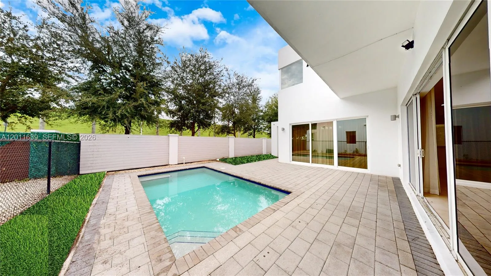 9980 Nw 74th Ter, Doral, Florida 33178, Doral, Florida 33178, 5 Bedrooms Bedrooms, ,5 BathroomsBathrooms,Residential,For Sale,9980 Nw 74th Ter, Doral, Florida 33178,A12011639