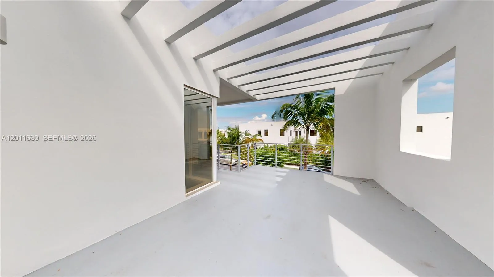 9980 Nw 74th Ter, Doral, Florida 33178, Doral, Florida 33178, 5 Bedrooms Bedrooms, ,5 BathroomsBathrooms,Residential,For Sale,9980 Nw 74th Ter, Doral, Florida 33178,A12011639