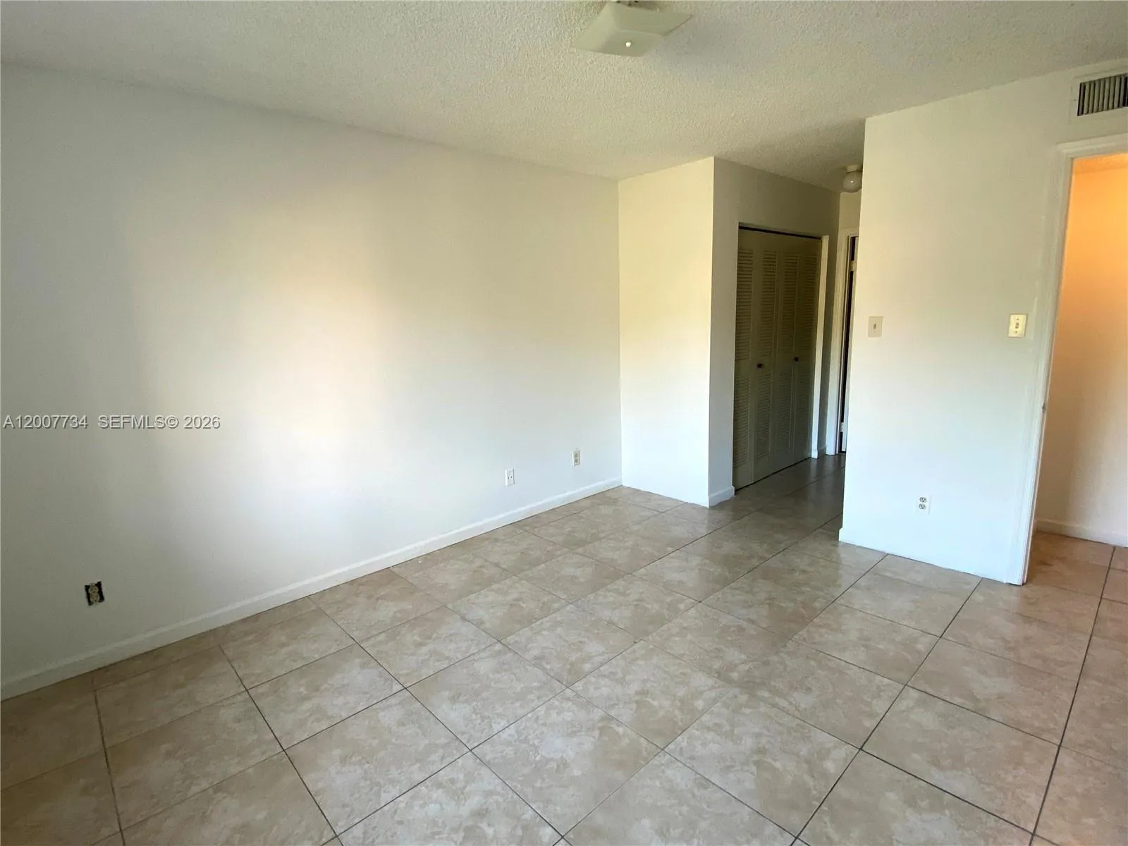 10521 Sw 158th Ct 206, Miami, Florida 33196, Miami, Florida 33196, 2 Bedrooms Bedrooms, ,2 BathroomsBathrooms,Residential,For Sale,10521 Sw 158th Ct 206, Miami, Florida 33196,A12007734