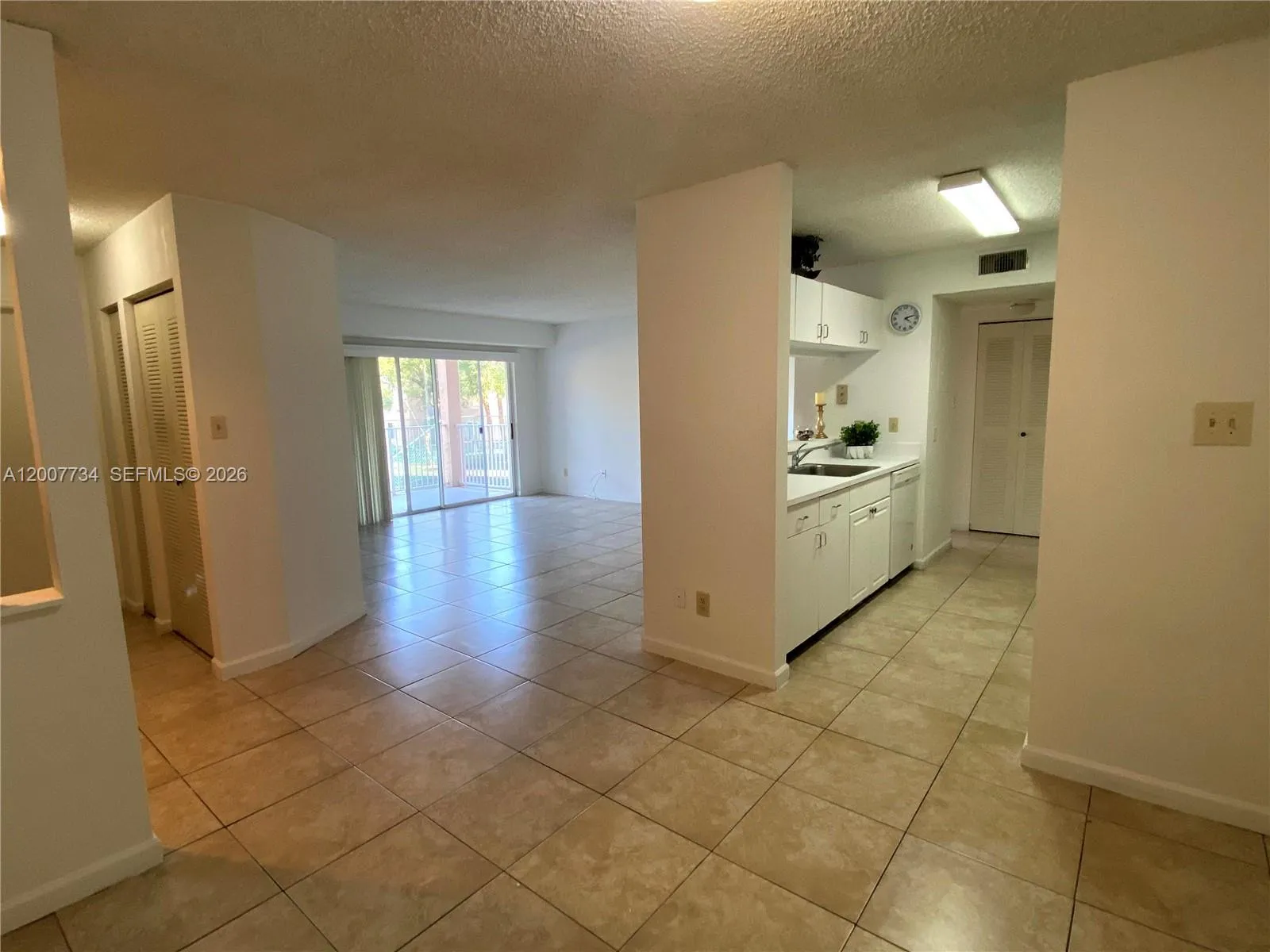 10521 Sw 158th Ct 206, Miami, Florida 33196, Miami, Florida 33196, 2 Bedrooms Bedrooms, ,2 BathroomsBathrooms,Residential,For Sale,10521 Sw 158th Ct 206, Miami, Florida 33196,A12007734