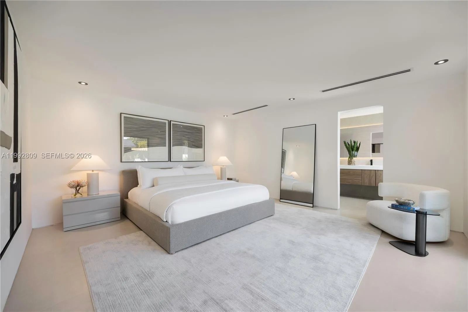 21490 Highland Lakes Blvd, Miami, Florida 33179, Miami, Florida 33179, 5 Bedrooms Bedrooms, ,5 BathroomsBathrooms,Residential,For Sale,21490 Highland Lakes Blvd, Miami, Florida 33179,A11992809