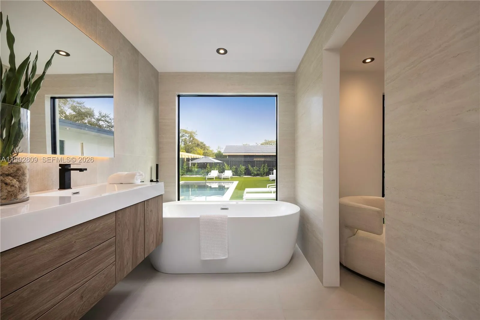21490 Highland Lakes Blvd, Miami, Florida 33179, Miami, Florida 33179, 5 Bedrooms Bedrooms, ,5 BathroomsBathrooms,Residential,For Sale,21490 Highland Lakes Blvd, Miami, Florida 33179,A11992809
