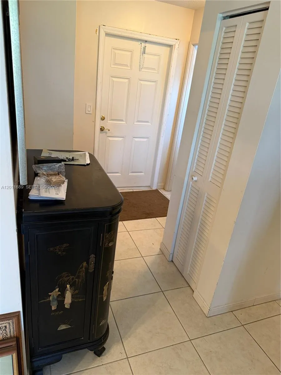 700 Ne 14th Ave 409, Hallandale Beach, Florida 330, Hallandale Beach, Florida 33009, 1 Bedroom Bedrooms, ,1 BathroomBathrooms,Residential,For Sale,700 Ne 14th Ave 409, Hallandale Beach, Florida 330,A12011689