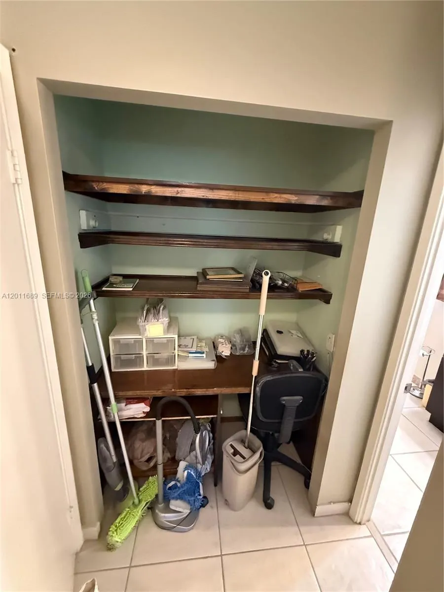 700 Ne 14th Ave 409, Hallandale Beach, Florida 330, Hallandale Beach, Florida 33009, 1 Bedroom Bedrooms, ,1 BathroomBathrooms,Residential,For Sale,700 Ne 14th Ave 409, Hallandale Beach, Florida 330,A12011689