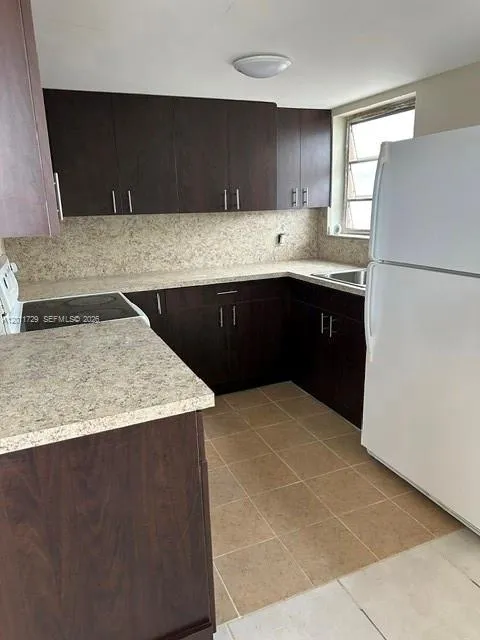 1800 Nw 19th Ter, Miami, Florida 33125, Miami, Florida 33125, ,Residential Income,For Sale,1800 Nw 19th Ter, Miami, Florida 33125,A12011729