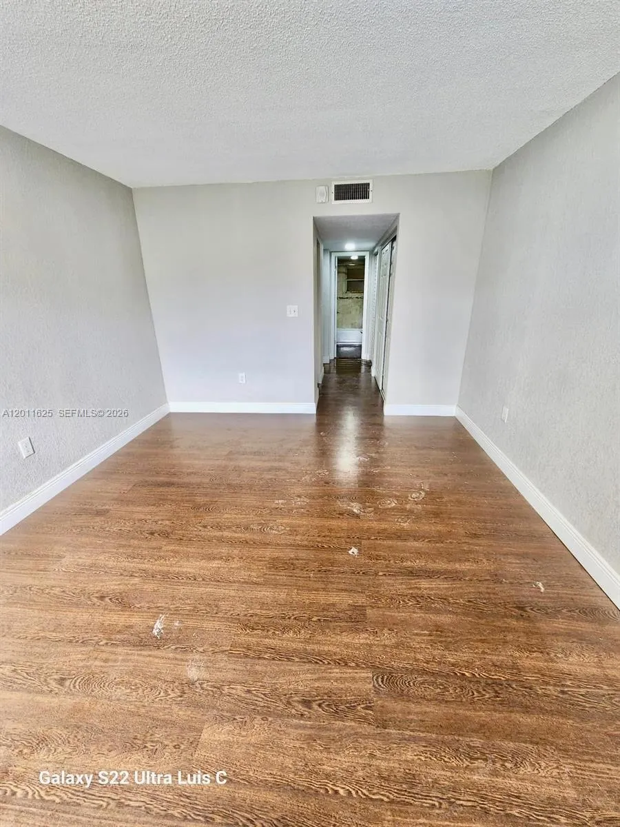 12590 Ne 16th Ave 209, North Miami, Florida 33161, North Miami, Florida 33161, 1 Bedroom Bedrooms, ,1 BathroomBathrooms,Residential,For Sale,12590 Ne 16th Ave 209, North Miami, Florida 33161,A12011625