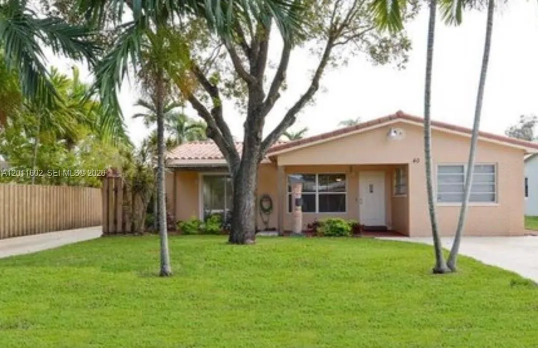 40 Se 8th St, Dania Beach, Florida 33004, Dania Beach, Florida 33004, ,Residential Income,For Sale,40 Se 8th St, Dania Beach, Florida 33004,A12011602