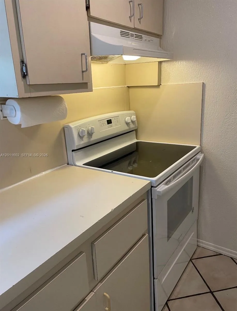 One Bedroom Unit