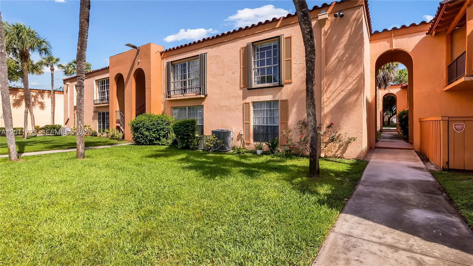 7200 Fairway Dr H12, Miami Lakes, Florida 33014, Miami Lakes, Florida 33014, 1 Bedroom Bedrooms, ,1 BathroomBathrooms,Residential,For Sale,7200 Fairway Dr H12, Miami Lakes, Florida 33014,A12011725