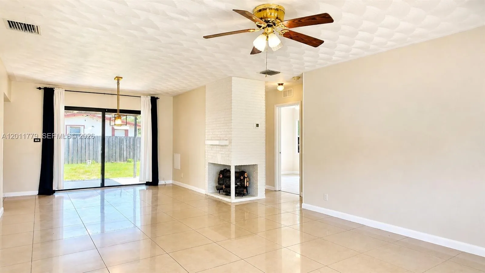 6701 Pershing St, Hollywood, Florida 33024, Hollywood, Florida 33024, 3 Bedrooms Bedrooms, ,2 BathroomsBathrooms,Residential Lease,For Rent,6701 Pershing St, Hollywood, Florida 33024,A12011779