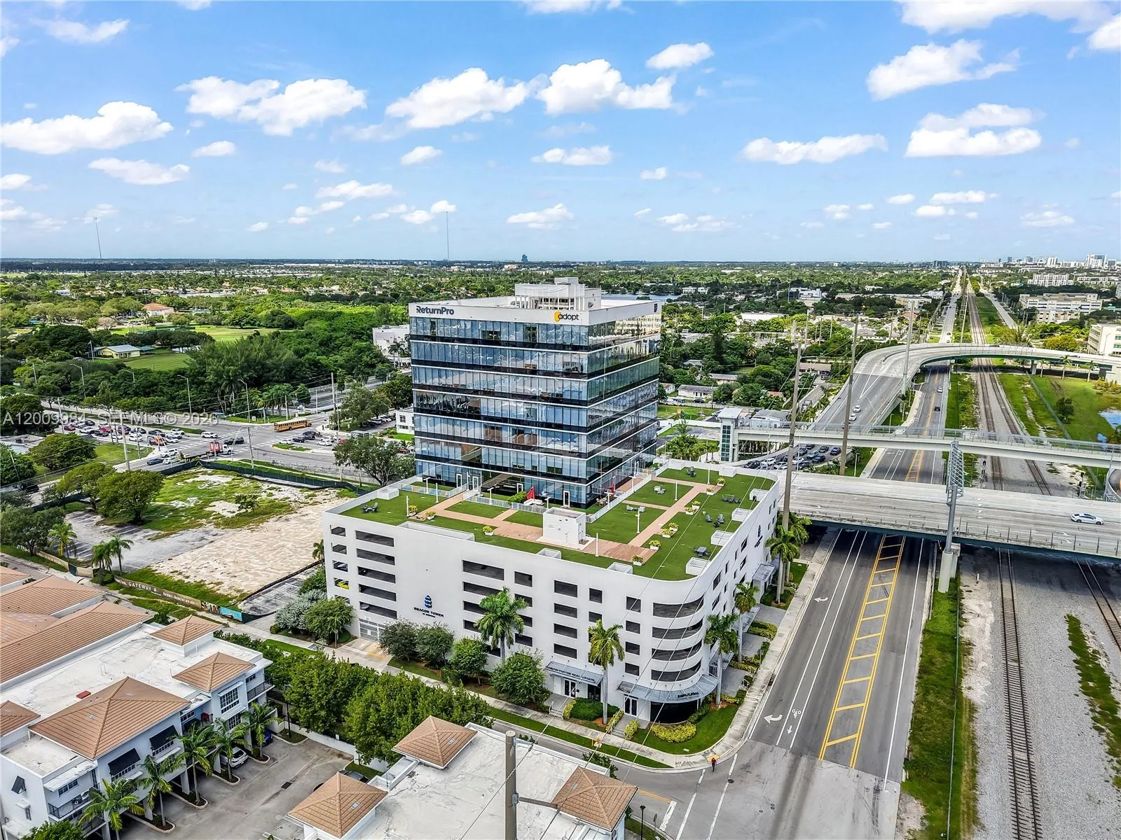 20200 W Dixie Hwy 1208 Hwy, Miami, Florida 33180, Miami, Florida 33180, ,Commercial Lease,For Rent,20200 W Dixie Hwy 1208 Hwy, Miami, Florida 33180,A12009984