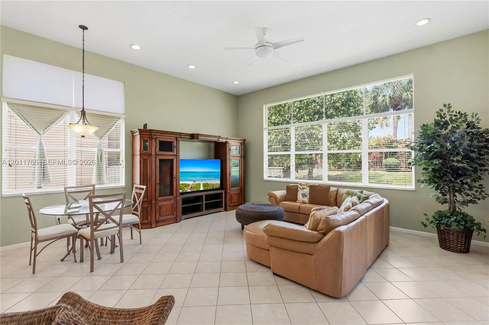 980 Sw 171st Ter, Pembroke Pines, Florida 33027, Pembroke Pines, Florida 33027, 4 Bedrooms Bedrooms, ,2 BathroomsBathrooms,Residential,For Sale,980 Sw 171st Ter, Pembroke Pines, Florida 33027,A12011766