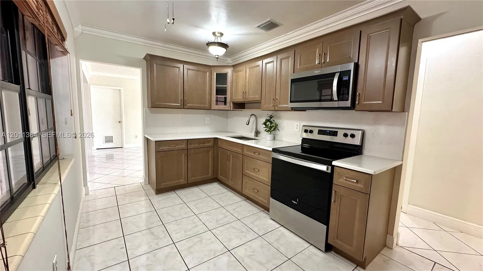 9625 Sw 164th St, Miami, Florida 33157, Miami, Florida 33157, 3 Bedrooms Bedrooms, ,2 BathroomsBathrooms,Residential,For Sale,9625 Sw 164th St, Miami, Florida 33157,A12011384