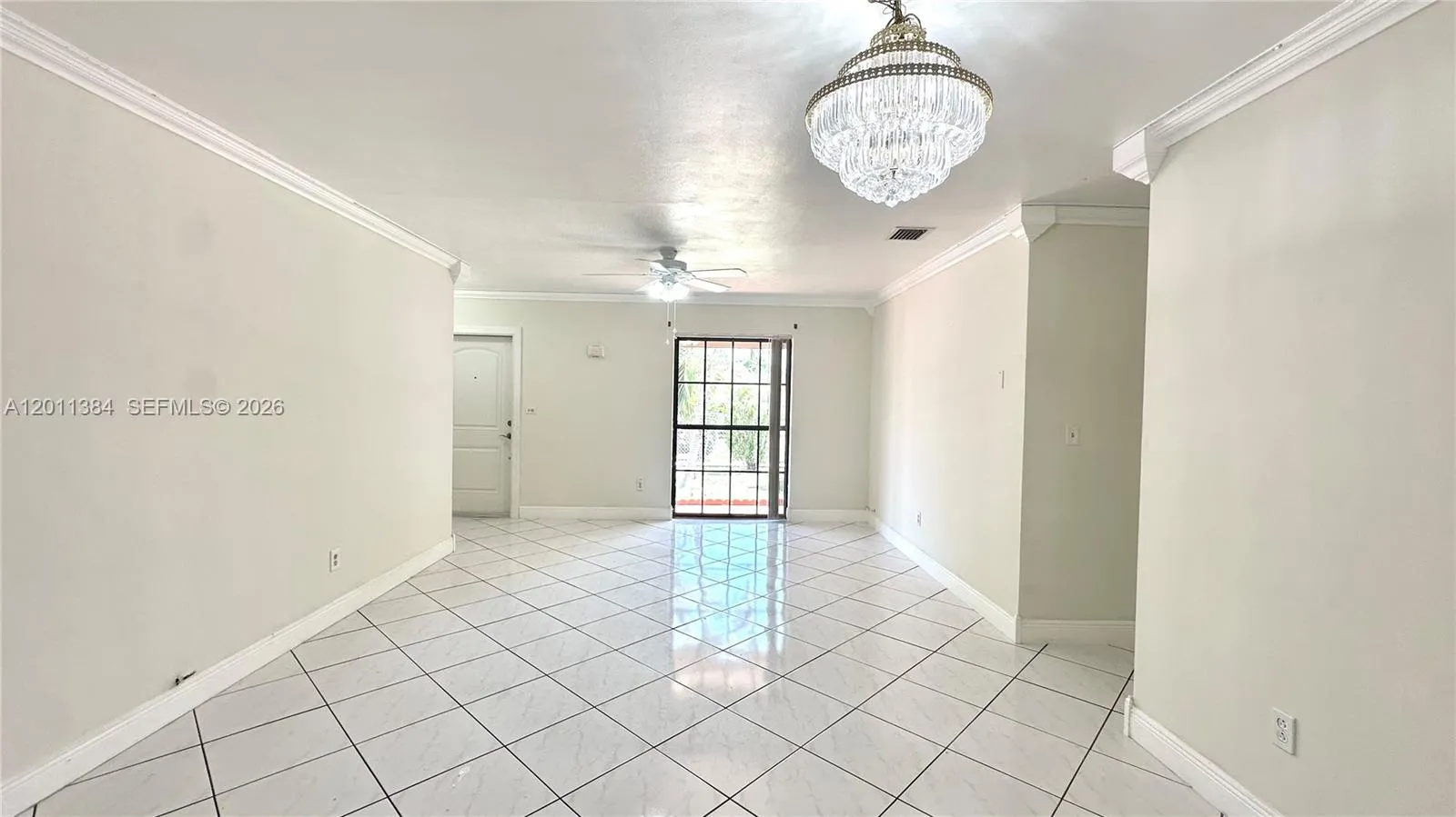 9625 Sw 164th St, Miami, Florida 33157, Miami, Florida 33157, 3 Bedrooms Bedrooms, ,2 BathroomsBathrooms,Residential,For Sale,9625 Sw 164th St, Miami, Florida 33157,A12011384