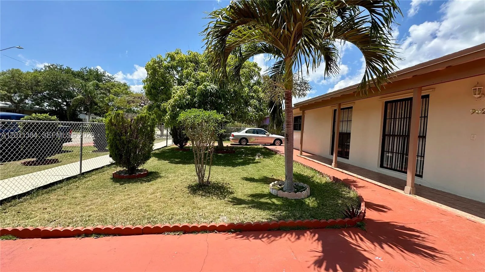 9625 Sw 164th St, Miami, Florida 33157, Miami, Florida 33157, 3 Bedrooms Bedrooms, ,2 BathroomsBathrooms,Residential,For Sale,9625 Sw 164th St, Miami, Florida 33157,A12011384
