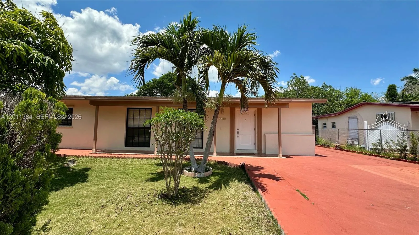 9625 Sw 164th St, Miami, Florida 33157, Miami, Florida 33157, 3 Bedrooms Bedrooms, ,2 BathroomsBathrooms,Residential,For Sale,9625 Sw 164th St, Miami, Florida 33157,A12011384