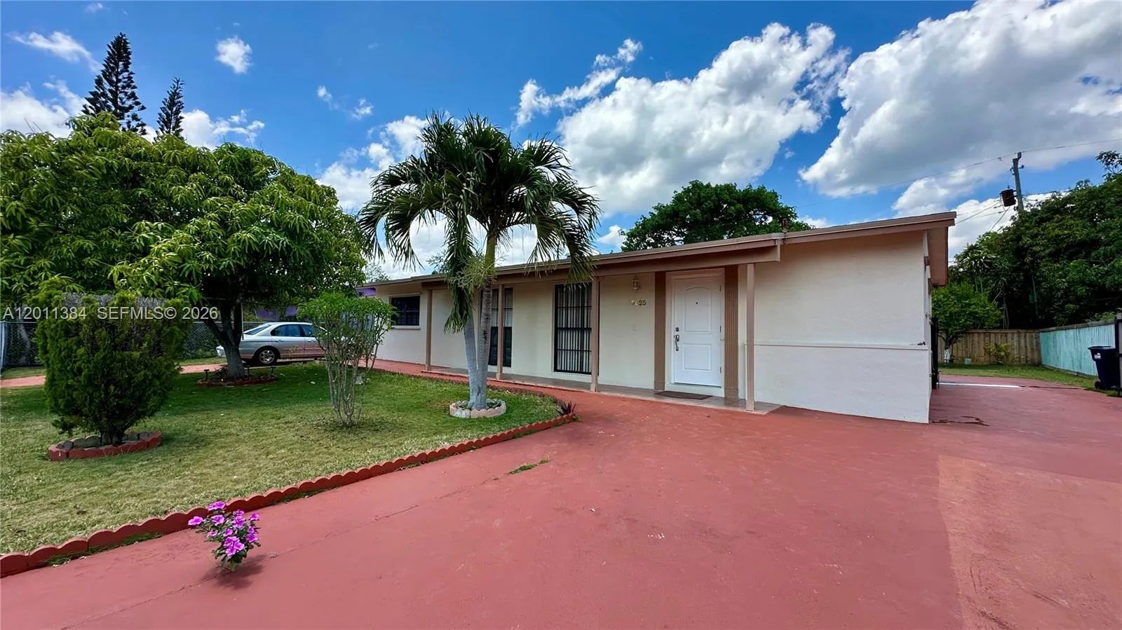 9625 Sw 164th St, Miami, Florida 33157, Miami, Florida 33157, 3 Bedrooms Bedrooms, ,2 BathroomsBathrooms,Residential,For Sale,9625 Sw 164th St, Miami, Florida 33157,A12011384