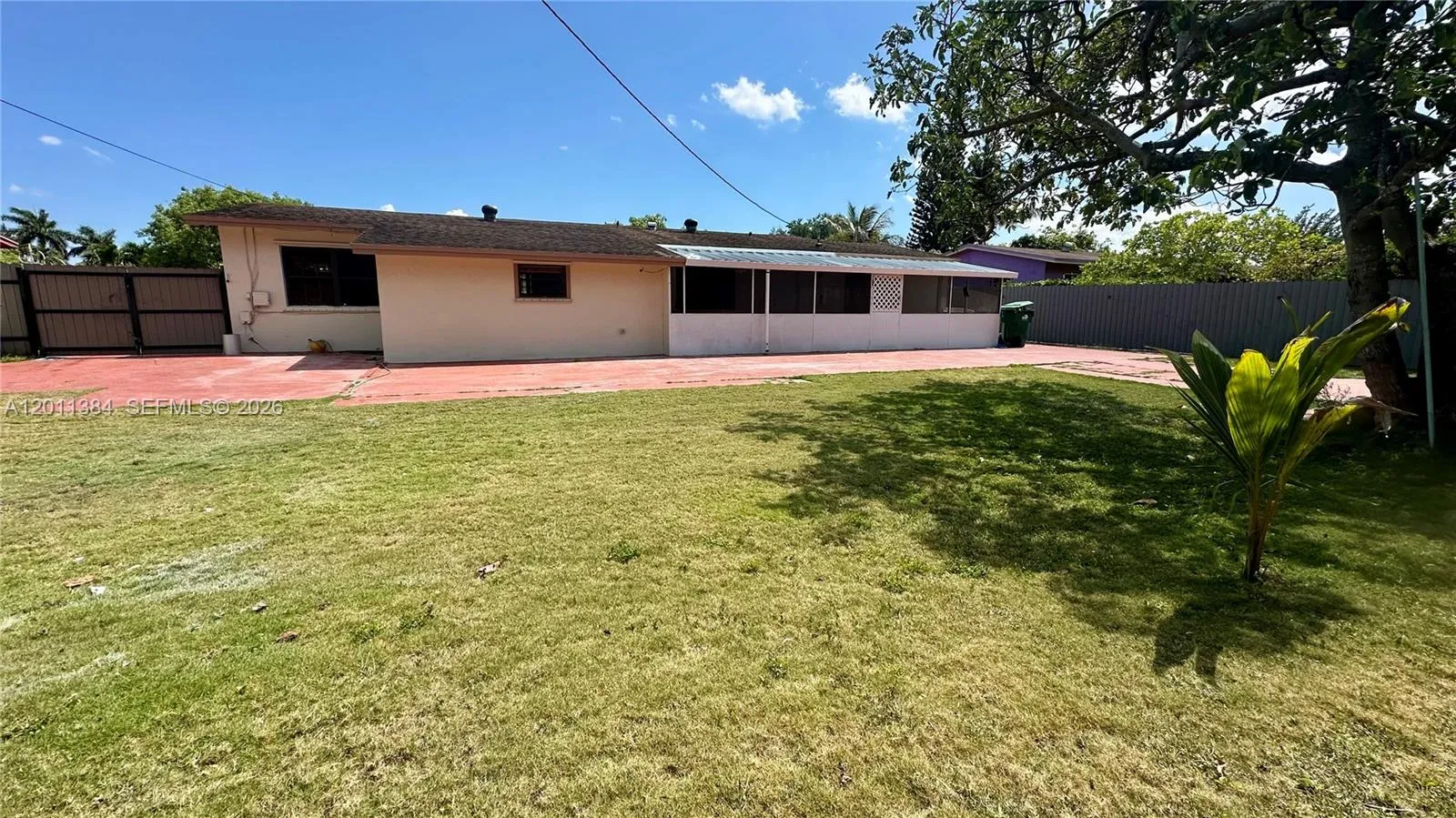 9625 Sw 164th St, Miami, Florida 33157, Miami, Florida 33157, 3 Bedrooms Bedrooms, ,2 BathroomsBathrooms,Residential,For Sale,9625 Sw 164th St, Miami, Florida 33157,A12011384