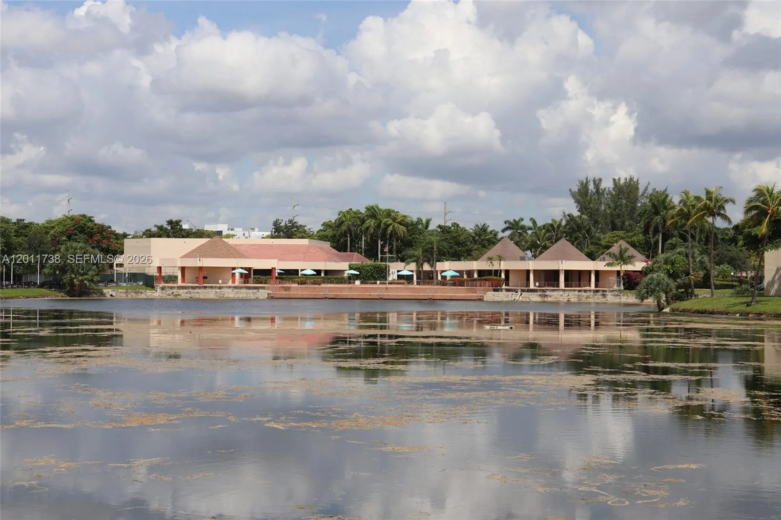 2900 W Sunrise Lakes Dr 101, Sunrise, Florida 3332, Sunrise, Florida 33322, 2 Bedrooms Bedrooms, ,2 BathroomsBathrooms,Residential,For Sale,2900 W Sunrise Lakes Dr 101, Sunrise, Florida 3332,A12011738