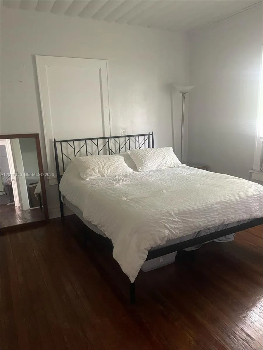 1041 Ne 35th St, Oakland Park, Florida 33334, Oakland Park, Florida 33334, ,Residential Income,For Sale,1041 Ne 35th St, Oakland Park, Florida 33334,A12011853