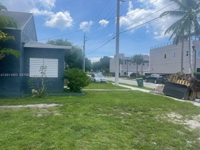 1041 Ne 35th St, Oakland Park, Florida 33334, Oakland Park, Florida 33334, ,Residential Income,For Sale,1041 Ne 35th St, Oakland Park, Florida 33334,A12011853