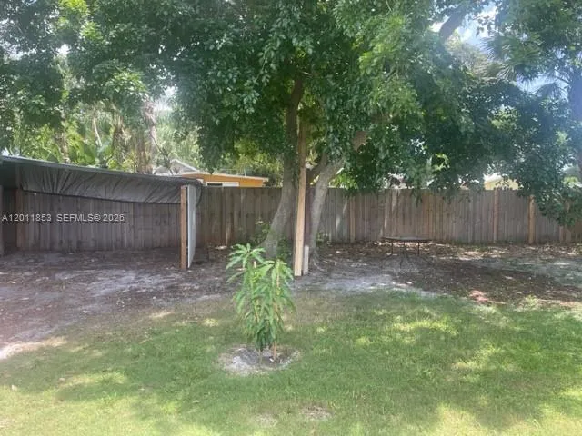 1041 Ne 35th St, Oakland Park, Florida 33334, Oakland Park, Florida 33334, ,Residential Income,For Sale,1041 Ne 35th St, Oakland Park, Florida 33334,A12011853