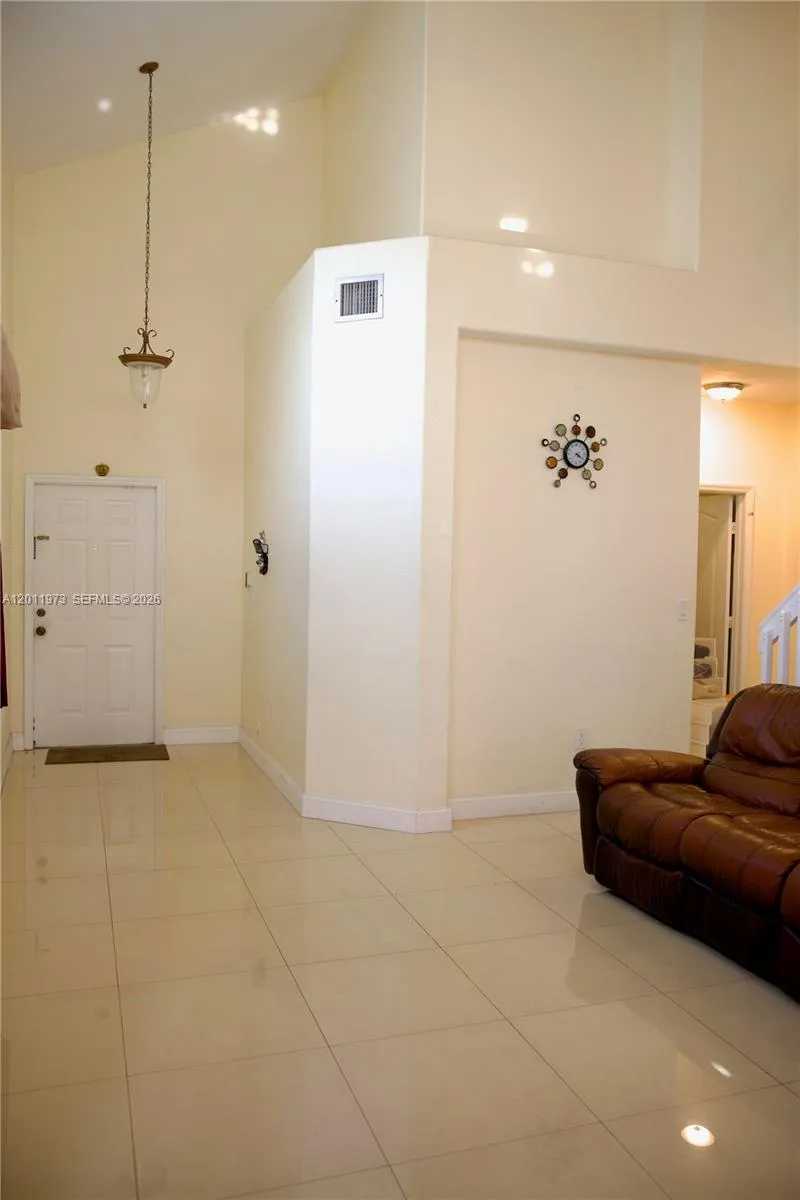 5570 Nw 113th Ct, Doral, Florida 33178, Doral, Florida 33178, 4 Bedrooms Bedrooms, ,3 BathroomsBathrooms,Residential Lease,For Rent,5570 Nw 113th Ct, Doral, Florida 33178,A12011973