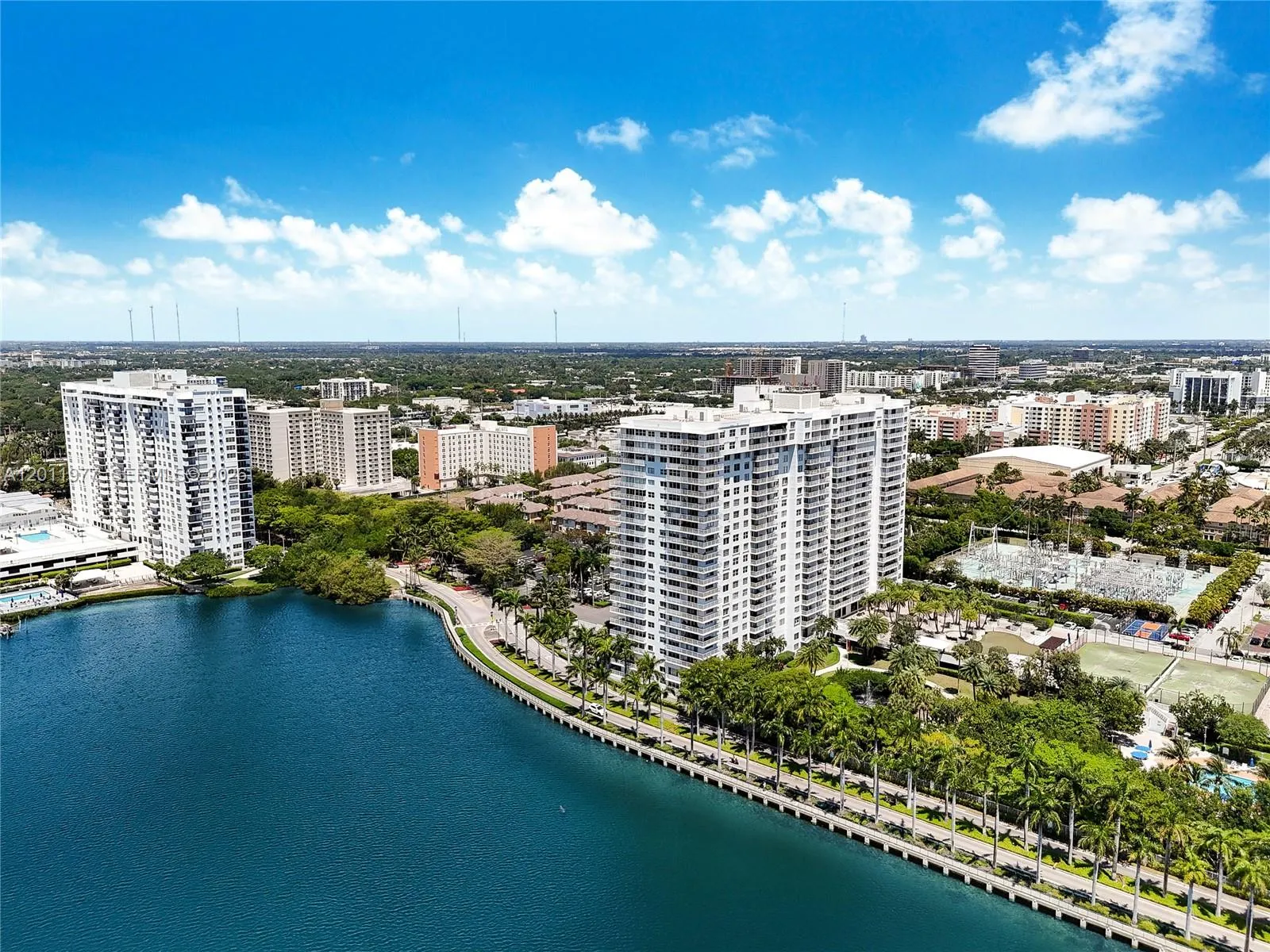 2801 Ne 183rd St 912w, Aventura, Florida 33160, Aventura, Florida 33160, 2 Bedrooms Bedrooms, ,2 BathroomsBathrooms,Residential,For Sale,2801 Ne 183rd St 912w, Aventura, Florida 33160,A12011977
