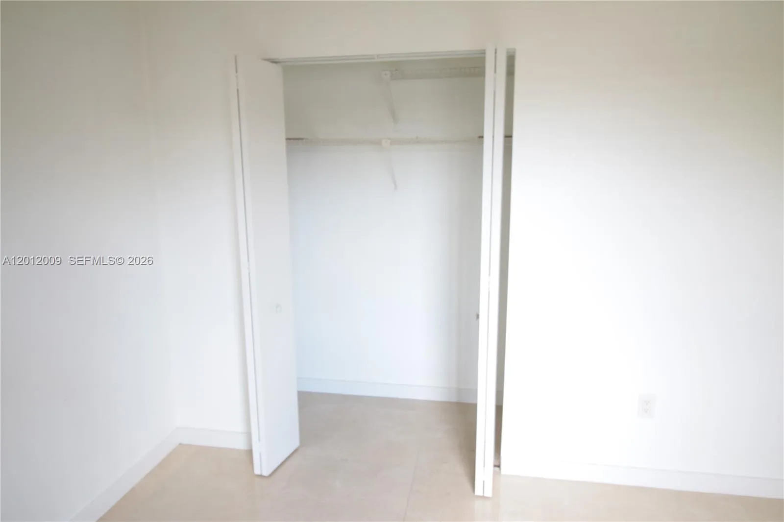 4314 Nw 9th Ave 4-3c, Deerfield Beach, Florida 330, Deerfield Beach, Florida 33064, 2 Bedrooms Bedrooms, ,2 BathroomsBathrooms,Residential,For Sale,4314 Nw 9th Ave 4-3c, Deerfield Beach, Florida 330,A12012009