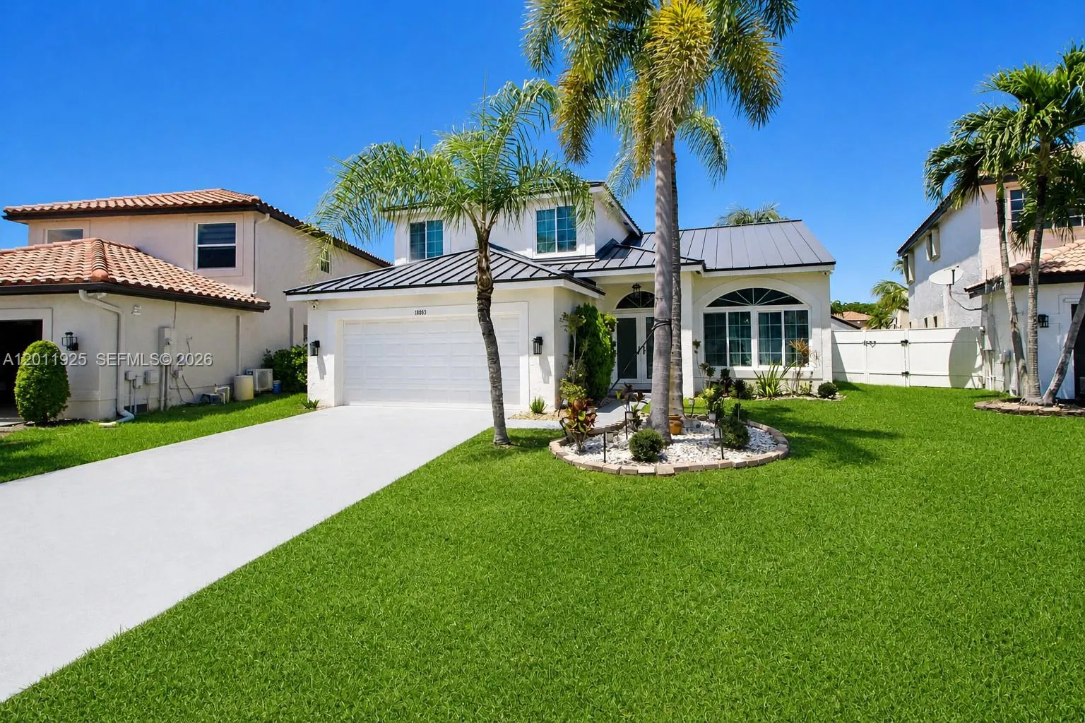 18083 Sw 13th St, Pembroke Pines, Florida 33029, Pembroke Pines, Florida 33029, 4 Bedrooms Bedrooms, ,2 BathroomsBathrooms,Residential,For Sale,18083 Sw 13th St, Pembroke Pines, Florida 33029,A12011925