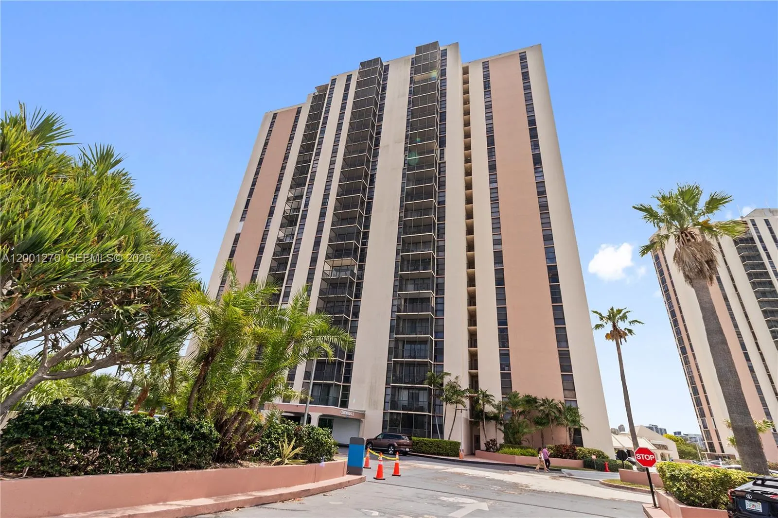 20301 W Country Club Dr Ph24, Aventura, Florida 33, Aventura, Florida 33180, 2 Bedrooms Bedrooms, ,2 BathroomsBathrooms,Residential,For Sale,20301 W Country Club Dr Ph24, Aventura, Florida 33,A12001270