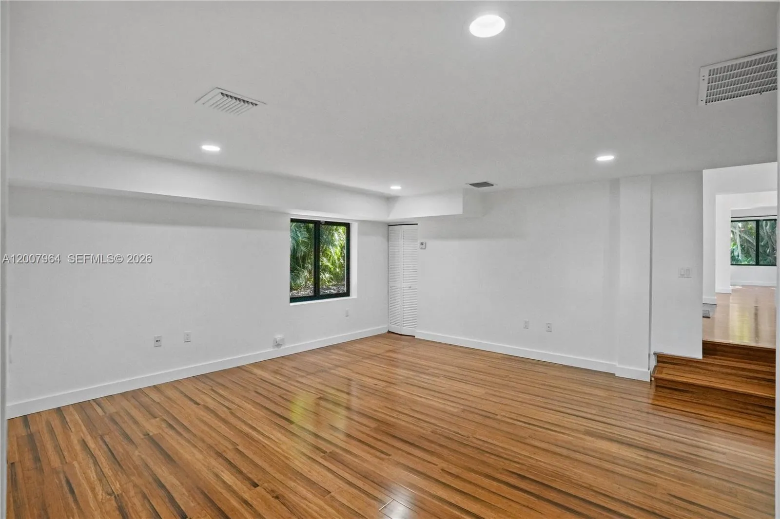 476 Ne 119th St, Biscayne Park, Florida 33161, Biscayne Park, Florida 33161, 4 Bedrooms Bedrooms, ,3 BathroomsBathrooms,Residential,For Sale,476 Ne 119th St, Biscayne Park, Florida 33161,A12007964