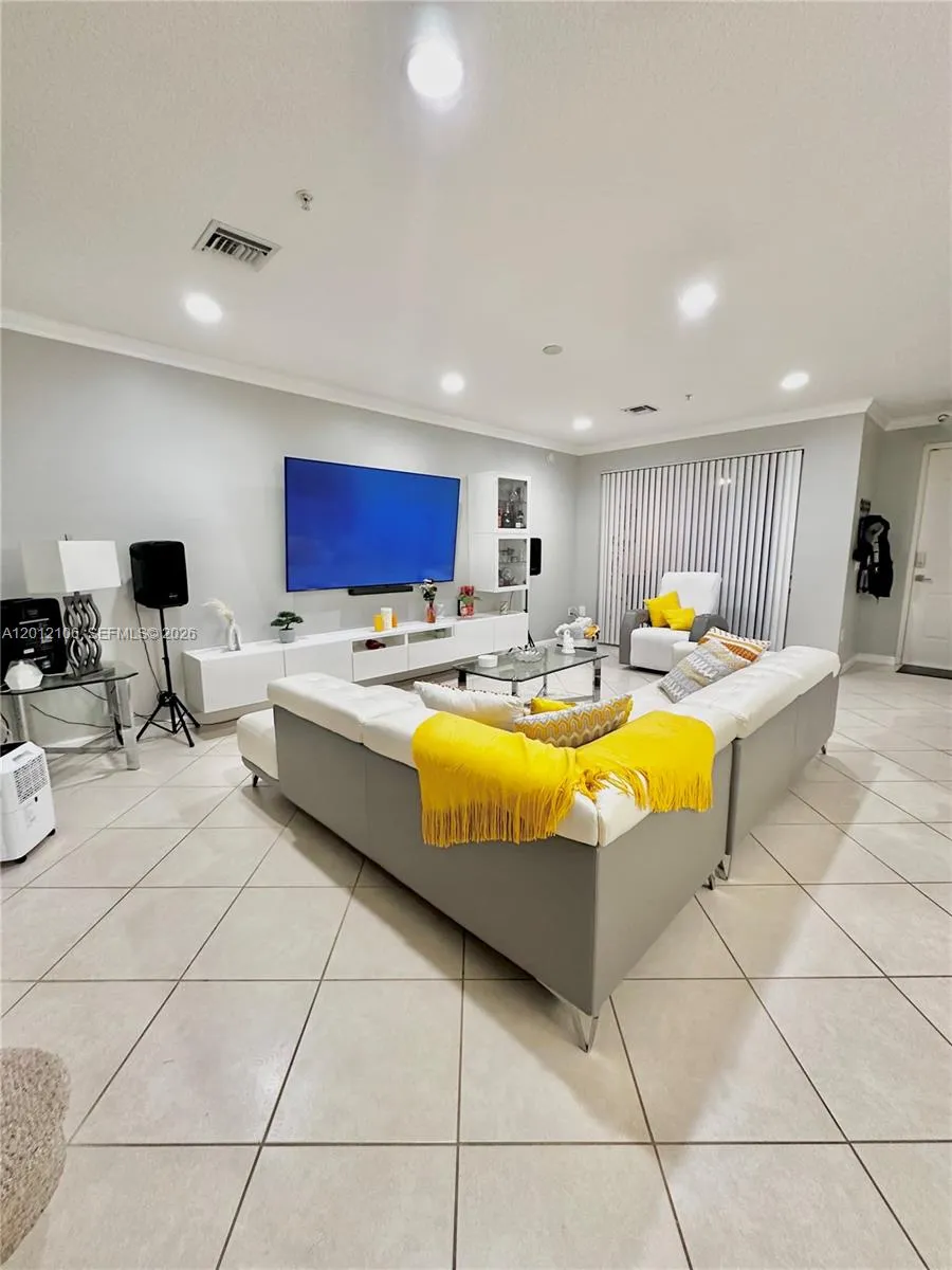 2900 Nw 125th Ave 3-105, Sunrise, Florida 33323, Sunrise, Florida 33323, 2 Bedrooms Bedrooms, ,2 BathroomsBathrooms,Residential,For Sale,2900 Nw 125th Ave 3-105, Sunrise, Florida 33323,A12012106