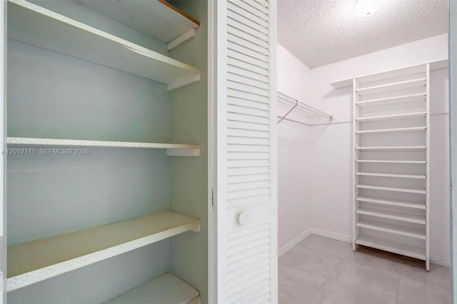 950 Ne 199th St 2h, Miami, Florida 33179, Miami, Florida 33179, 2 Bedrooms Bedrooms, ,2 BathroomsBathrooms,Residential,For Sale,950 Ne 199th St 2h, Miami, Florida 33179,A12012171