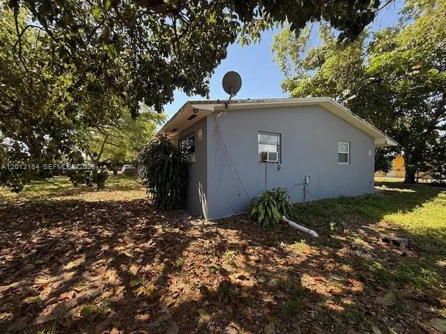 151 Nw 164th St, Miami, Florida 33169, Miami, Florida 33169, ,Residential Income,For Sale,151 Nw 164th St, Miami, Florida 33169,A12012164