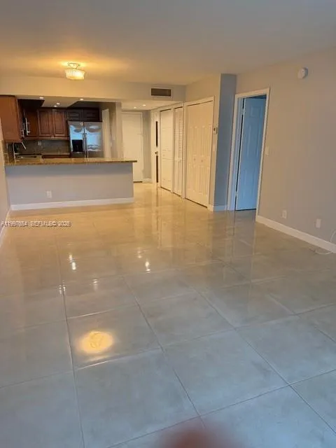 100 Lakeview Dr 115, Weston, Florida 33326, Weston, Florida 33326, 1 Bedroom Bedrooms, ,1 BathroomBathrooms,Residential,For Sale,100 Lakeview Dr 115, Weston, Florida 33326,A11997654