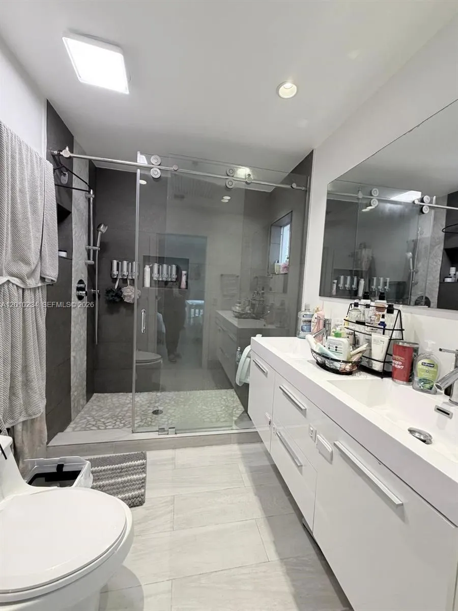 7560 Nw 173rd Ln, Hialeah, Florida 33015, Hialeah, Florida 33015, 3 Bedrooms Bedrooms, ,2 BathroomsBathrooms,Residential,For Sale,7560 Nw 173rd Ln, Hialeah, Florida 33015,A12010234