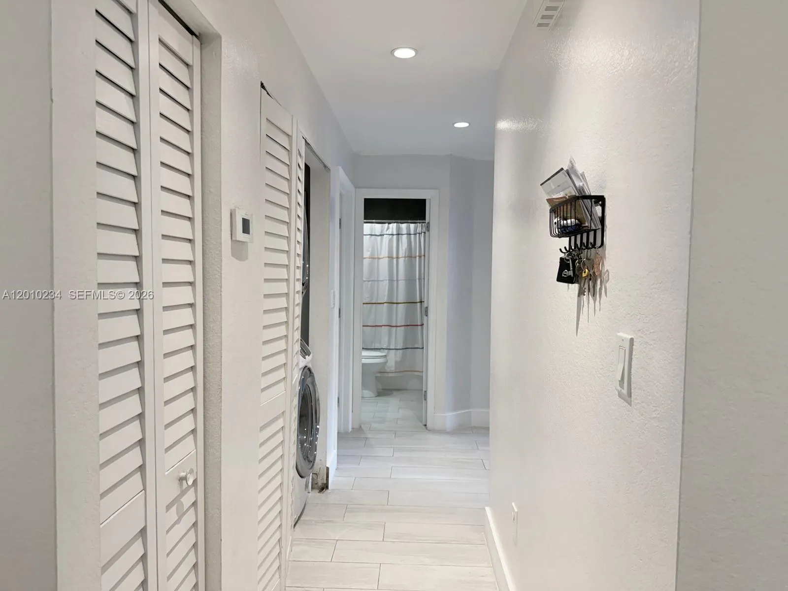 7560 Nw 173rd Ln, Hialeah, Florida 33015, Hialeah, Florida 33015, 3 Bedrooms Bedrooms, ,2 BathroomsBathrooms,Residential,For Sale,7560 Nw 173rd Ln, Hialeah, Florida 33015,A12010234