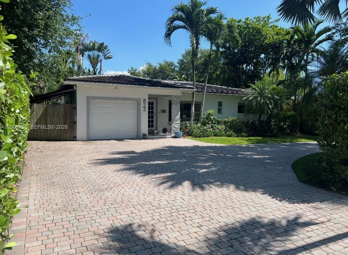 823 Ne 107th St, Biscayne Park, Florida 33161, Biscayne Park, Florida 33161, 2 Bedrooms Bedrooms, ,2 BathroomsBathrooms,Residential,For Sale,823 Ne 107th St, Biscayne Park, Florida 33161,A12009793