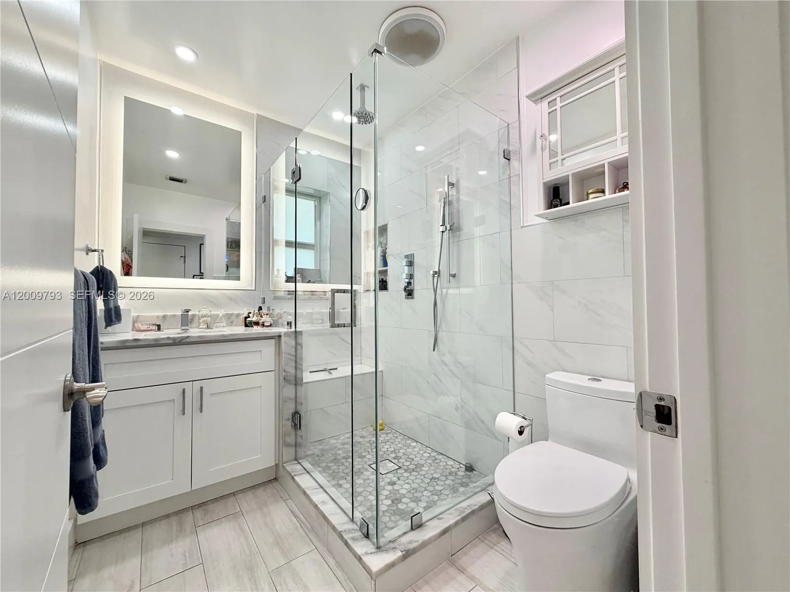 823 Ne 107th St, Biscayne Park, Florida 33161, Biscayne Park, Florida 33161, 2 Bedrooms Bedrooms, ,2 BathroomsBathrooms,Residential,For Sale,823 Ne 107th St, Biscayne Park, Florida 33161,A12009793