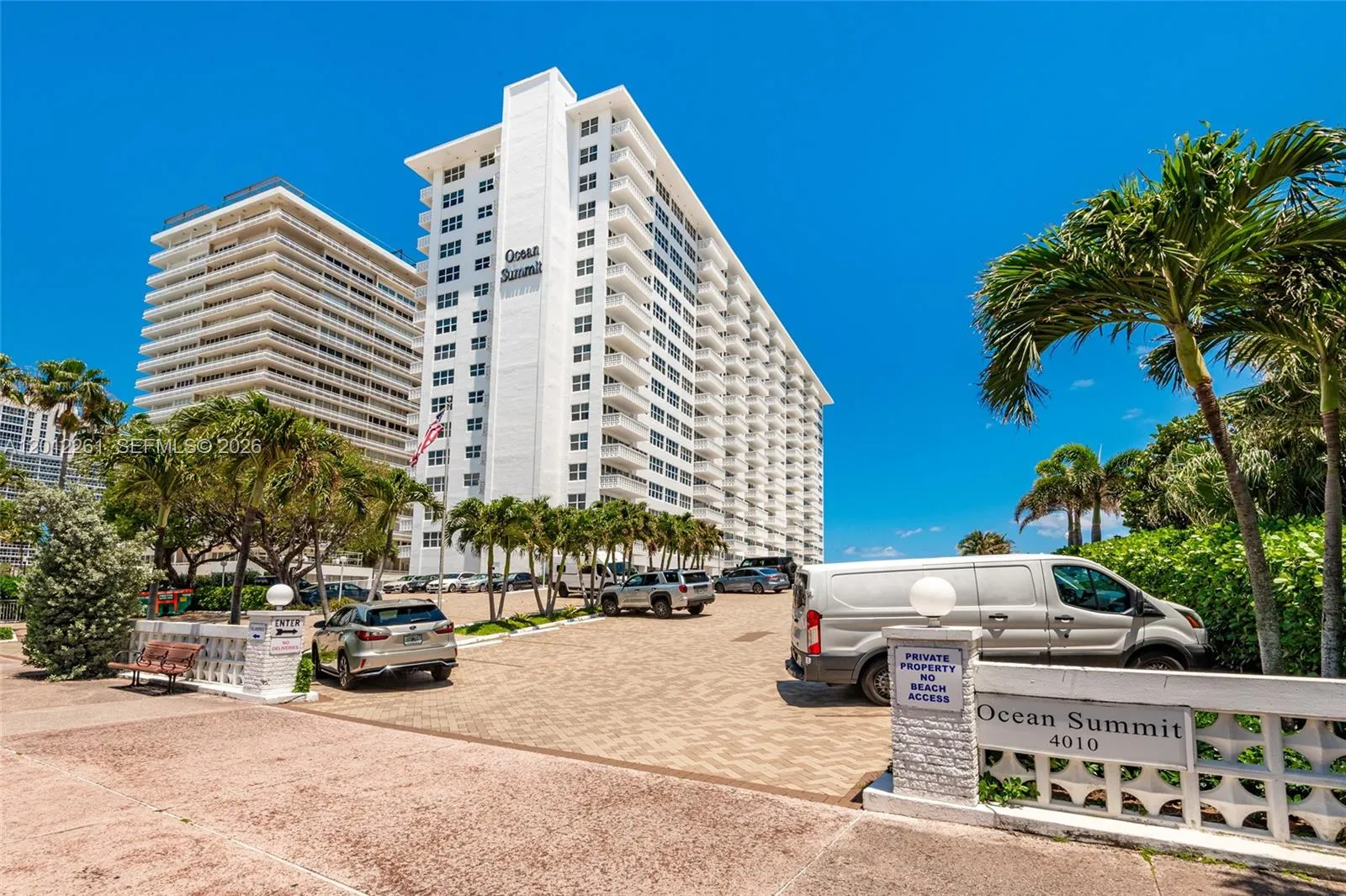 4010 Galt Ocean Dr 1207, Fort Lauderdale, Florida, Fort Lauderdale, Florida 33308, 1 Bedroom Bedrooms, ,1 BathroomBathrooms,Residential,For Sale,4010 Galt Ocean Dr 1207, Fort Lauderdale, Florida ,A12012261
