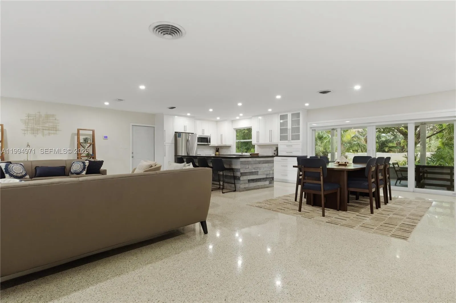 Miami, Florida 33176, 3 Bedrooms Bedrooms, ,2 BathroomsBathrooms,Residential Lease,For Rent,A11994971