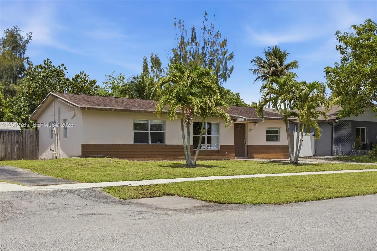 7811 Sw 9th St, North Lauderdale, Florida 33068, North Lauderdale, Florida 33068, 3 Bedrooms Bedrooms, ,2 BathroomsBathrooms,Residential,For Sale,7811 Sw 9th St, North Lauderdale, Florida 33068,A12012365