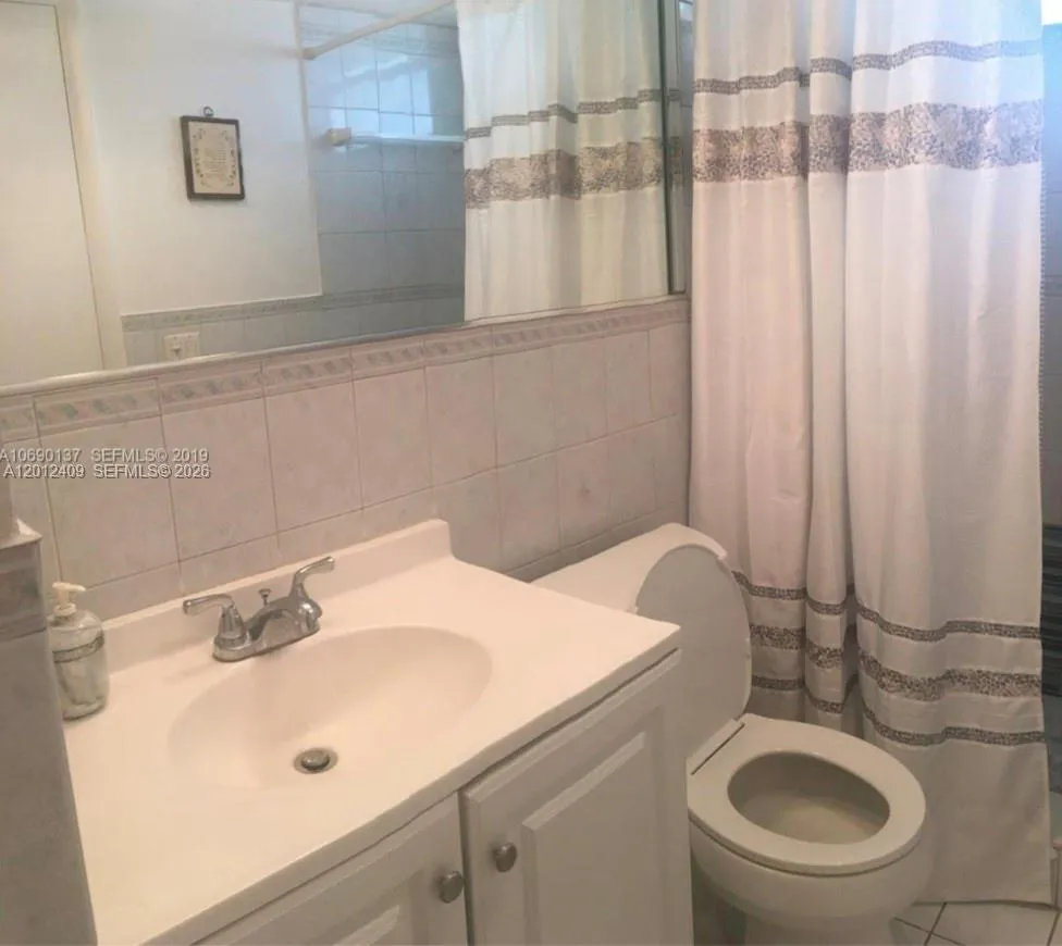 3020 Marcos Dr S103, Aventura, Florida 33160, Aventura, Florida 33160, 1 Bedroom Bedrooms, 1 Room Rooms,1 BathroomBathrooms,Residential,For Sale,3020 Marcos Dr S103, Aventura, Florida 33160,A12012409